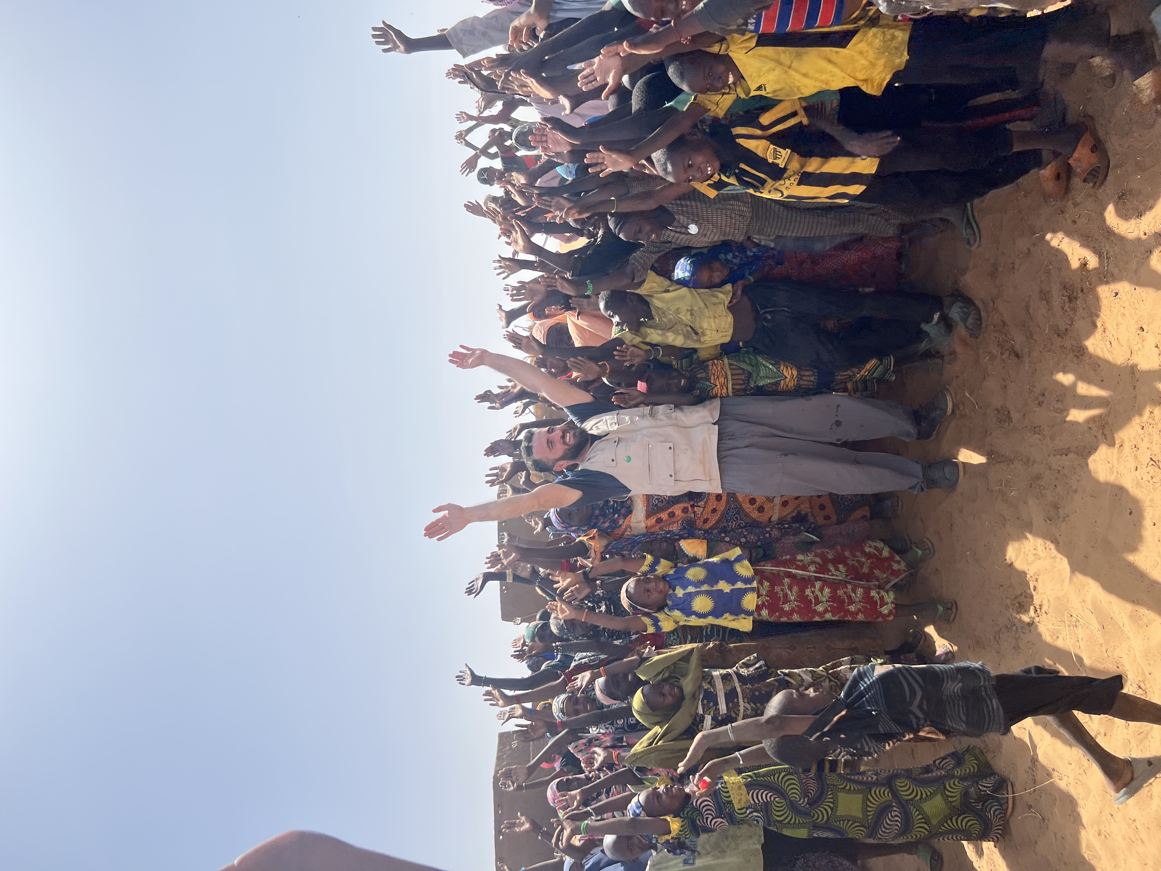 Bir Kuyu Aç, Bin Hayata Dokun